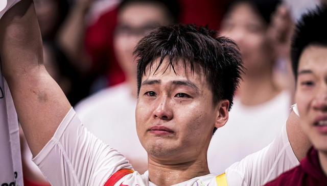 还有胡椒籽, 表团的旗手, 这和他当年